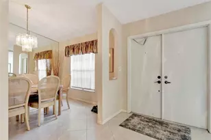 10072 Ramblewood Dr, Coral Springs, FL 33071 - Photo 8