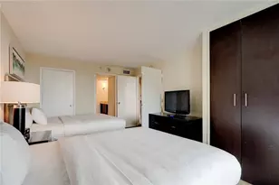 2670 E Sunrise Blvd, Fort Lauderdale, FL 33304 - Photo 18