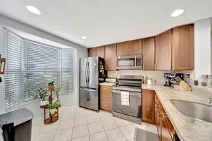 2635 NE 15th St, Pompano Beach, FL 33062 - Photo 6