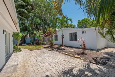 2201-1 NE 9th Ave, Unit #1, Wilton Manors, FL 33305 - Photo 16