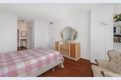 1980 S Ocean Dr, Unit #22P, Hallandale Beach, FL 33009 - Photo 24