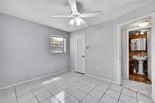 2901 Sunrise Lakes Dr Unit, Fort Lauderdale, FL 33322 - Photo 10