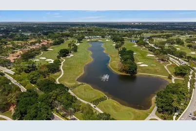 2807  Oakbrook Ln, Weston, FL 33332 - Photo 86