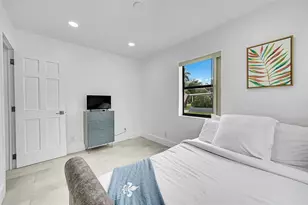 400 NE 26th Dr, Wilton Manors, FL 33334 - Photo 22