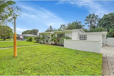 400 NE 26th Dr, Wilton Manors, FL 33334 - Photo 48