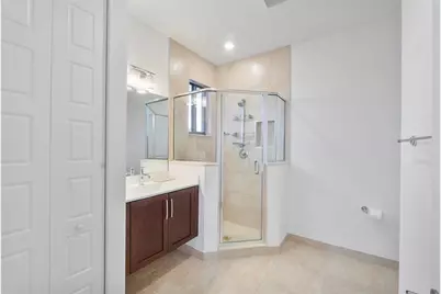 10472  Cobalt Ct, Parkland, FL 33076 - Photo 52