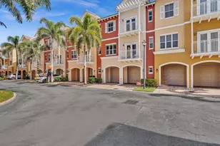 2329 Vintage Dr, Lighthouse Point, FL 33064 - Photo 2