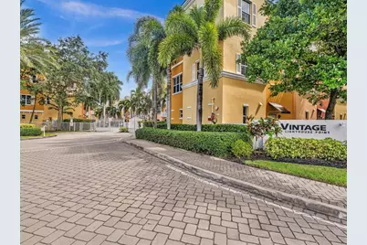 2329  Vintage Dr, Unit #2329, Lighthouse Point, FL 33064 - Photo 54