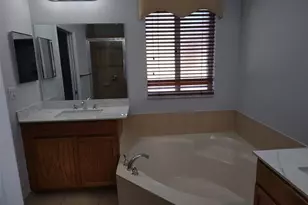 21113 NW 14th Pl, Miami Gardens, FL 33169 - Photo 20