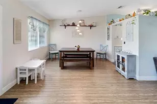 719 SW 79th Ave, North Lauderdale, FL 33068 - Photo 4