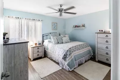 719 SW 79th Ave, North Lauderdale, FL 33068 - Photo 6