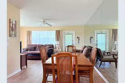 204  Oakridge M, Unit #204, Deerfield Beach, FL 33442 - Photo 10