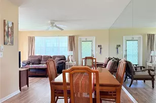 204 Oakridge M, Deerfield Beach, FL 33442 - Photo 10