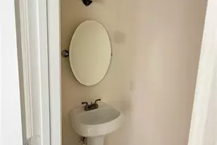 321 W 21st St, Riviera Beach, FL 33404 - Photo 20