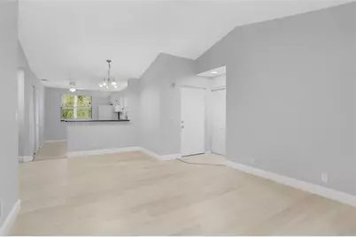 10131 W Sunrise Blvd, Unit #306, Plantation, FL 33322 - Photo 8
