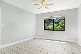 3111 Oakland Shores Dr, Oakland Park, FL 33309 - Photo 6