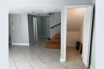 8149  Lagos De Campo Blvd, Unit #B-1, Fort Lauderdale, FL 33321 - Photo 8