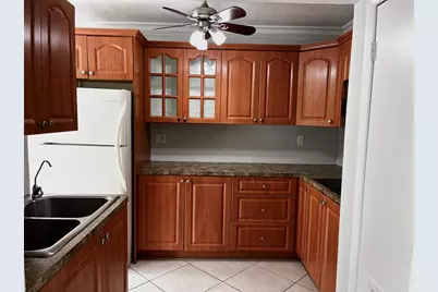 8149  Lagos De Campo Blvd, Unit #B-1, Fort Lauderdale, FL 33321 - Photo 14