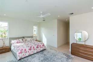 240 Shore Ct, Lauderdale by the Sea, FL 33308 - Photo 22