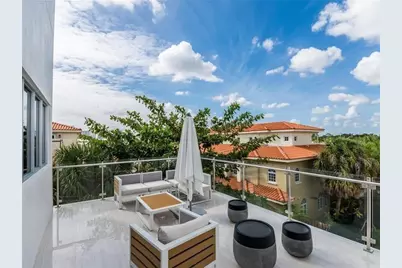 240  Shore Ct, Lauderdale by the Sea, FL 33308 - Photo 28