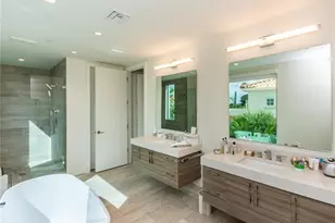 240 Shore Ct, Lauderdale by the Sea, FL 33308 - Photo 24