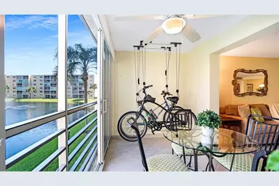 441 SE 3rd St, Unit #201, Dania Beach, FL 33004 - Photo 2