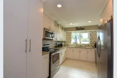 214 SE 5th St, Dania Beach, FL 33004 - Photo 14