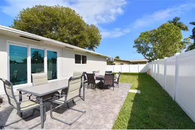 214 SE 5th St, Dania Beach, FL 33004 - Photo 46