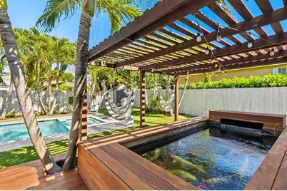 2133 NE 25th St, Wilton Manors, FL 33305 - Photo 20