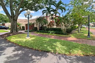 2851 Via Venezia, Deerfield Beach, FL 33442 - Photo 36