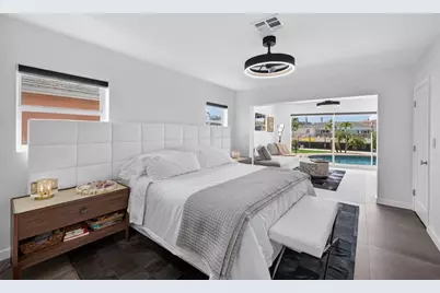 2720 NE 59th St, Fort Lauderdale, FL 33308 - Photo 12