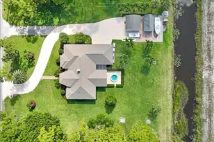 7480 150th Ct, Palm Beach Gardens, FL 33418 - Photo 2