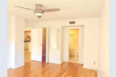 2998 NW 48th Ter, Unit #431, Lauderdale Lakes, FL 33313 - Photo 6