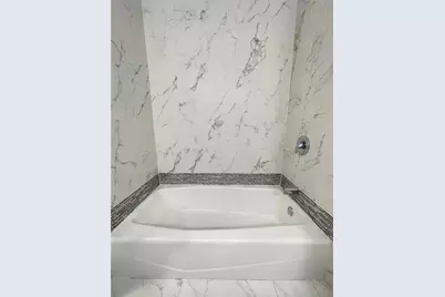 19 SE 3rd Ave, Unit #19, Hallandale Beach, FL 33009 - Photo 14