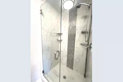 19 SE 3rd Ave, Unit #19, Hallandale Beach, FL 33009 - Photo 12