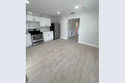 1333 NE 5th Ter, Unit #8, Fort Lauderdale, FL 33304 - Photo 2