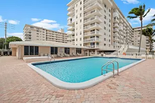 1050 Hillsboro Mile, Hillsboro Beach, FL 33062 - Photo 28