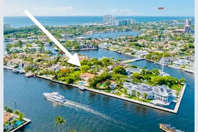 8  Harborage, Fort Lauderdale, FL 33316 - Photo 2