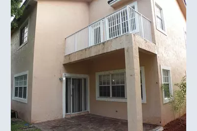 958 NW 127th Ave, Coral Springs, FL 33071 - Photo 4