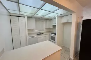 6900 SW 39th St, Davie, FL 33314 - Photo 8