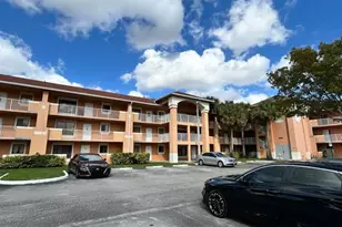 6900 SW 39th St, Davie, FL 33314 - Photo 4