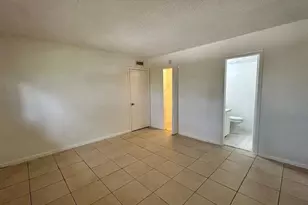 6900 SW 39th St, Davie, FL 33314 - Photo 14