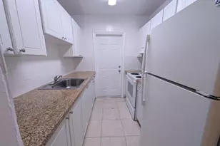481 Sunshine Dr, Coconut Creek, FL 33066 - Photo 2