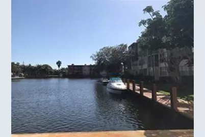 2761  Taft St, Unit #409, Hollywood, FL 33020 - Photo 12