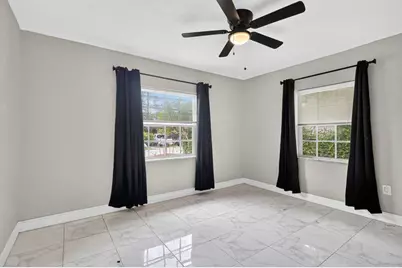 40 NW 68th St, Miami, FL 33150 - Photo 12