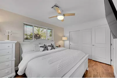 1080 SE 9th Ave, Pompano Beach, FL 33060 - Photo 22