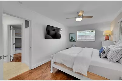 1080 SE 9th Ave, Pompano Beach, FL 33060 - Photo 24