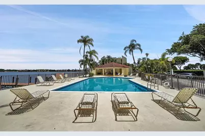 116  Lake Emerald Dr, Unit #401, Oakland Park, FL 33309 - Photo 22