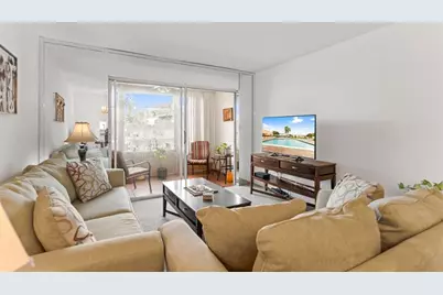 8280  Sunrise Lakes Blvd, Unit #306, Sunrise, FL 33322 - Photo 18