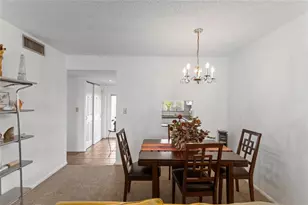 8280 Sunrise Lakes Blvd, Sunrise, FL 33322 - Photo 20